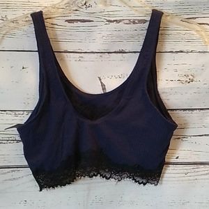 NWT Aero sports bra size Small